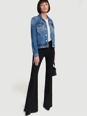 Frame Le Pixie High Flare Black Jeans size 28.  Preowned in excellent condition